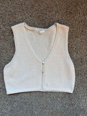 Oak + Fort Cropped Knit Vest in Soft Cream size large